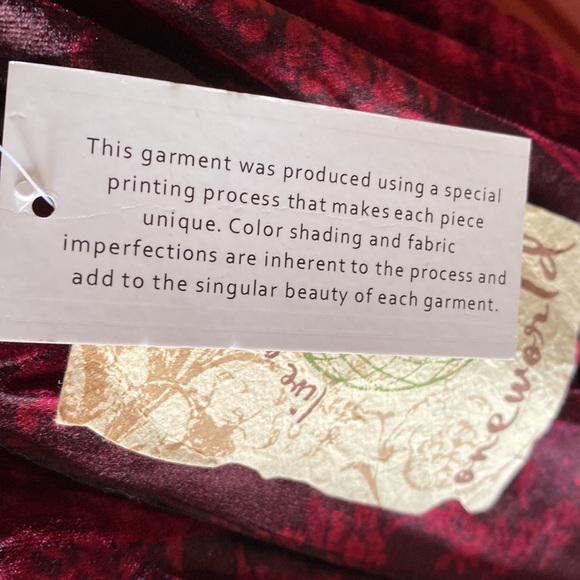 One World Jacket Duster- NWT Size Small burgundy/black BOHO velour/velvet - Picture 6 of 8